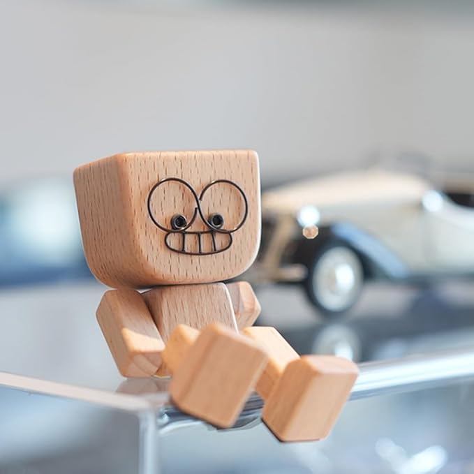 Charming Little Wooden Figure Expression Dancer with 12PCS Magnetic Expressions