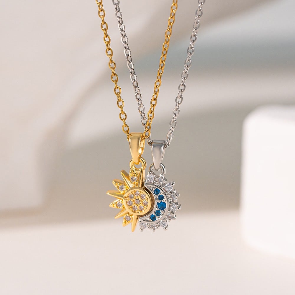 🎁Necklace with sun and moon🎁